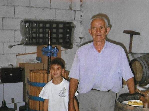 el legado del abuelo juan e1759475524986